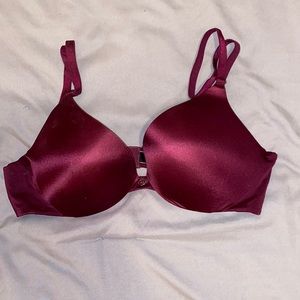 VS: So Obsessed push up bra - hardly worn